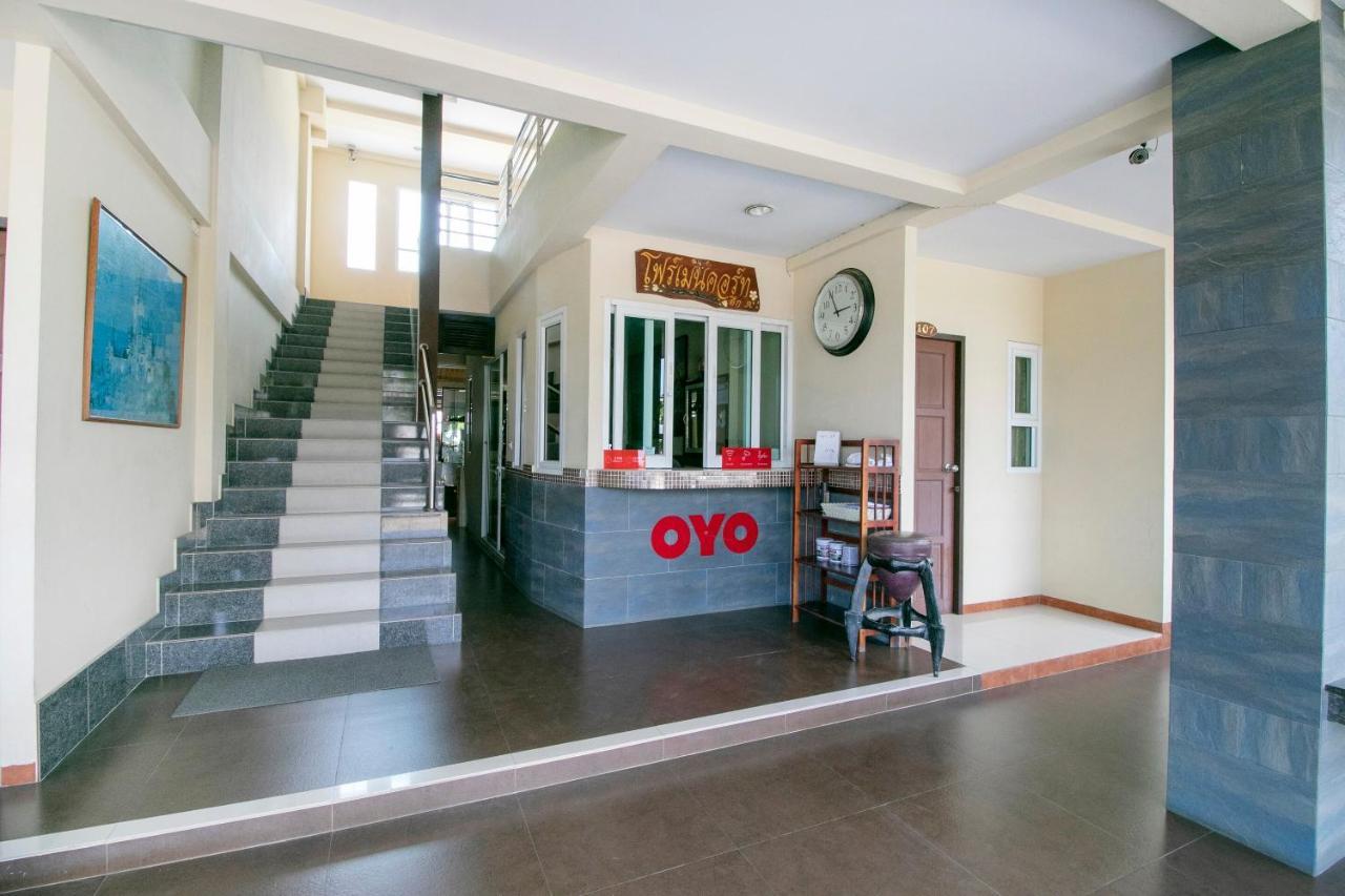 Hotel Oyo 75387 4 Men Court Nong Prue Esterno foto